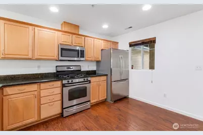 4122 214th Street SW #D, Mountlake Terrace, WA 98043 - Photo 10
