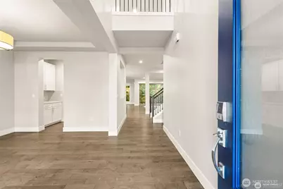 12055 SE May Creek Park Drive, Newcastle, WA 98056 - Photo 2