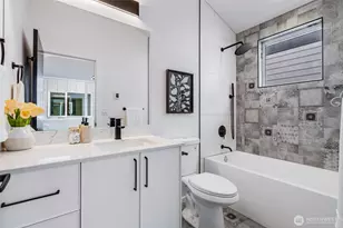 904 N 107th St, Seattle, WA 98133 - Photo 22