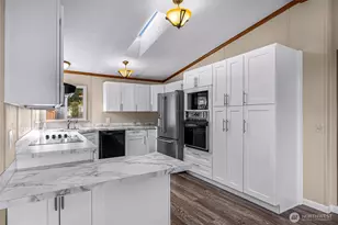 3802 James St, Bellingham, WA 98226 - Photo 6