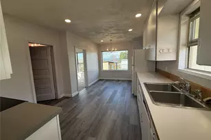 409 E Lopez Ave, Port Angeles, WA 98362 - Photo 4