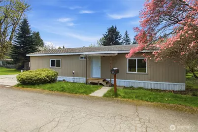 11517 155 Avenue SE, Renton, WA 98059 - Photo 1