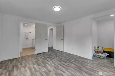 11517 155 Avenue SE, Renton, WA 98059 - Photo 12