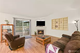 22419 Bluewater Dr SE, Yelm, WA 98597 - Photo 6