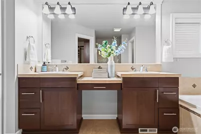 12325 NE 86th Way, Kirkland, WA 98033 - Photo 24