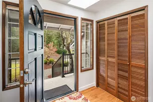 17215 NE 132nd Pl, Redmond, WA 98052 - Photo 4