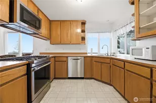 1924 5 St SE, Puyallup, WA 98372 - Photo 10