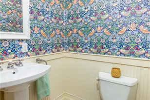 2343 Federal Ave E, Seattle, WA 98102 - Photo 18