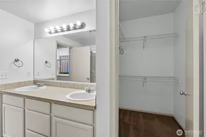 11203 6th Avenue E, Tacoma, WA 98445 - Photo 20