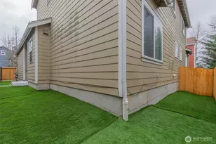 11203 6th Ave E, Tacoma, WA 98445 - Photo 32