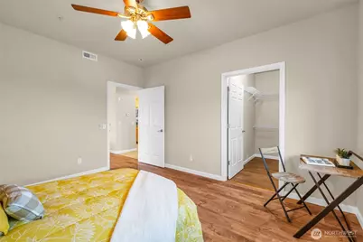 2420 Grand Avenue #301, Everett, WA 98201 - Photo 22