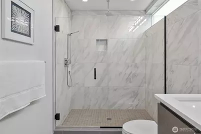 2409 W Boston Street #A, Seattle, WA 98199 - Photo 16