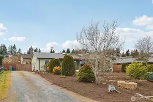 1518 Carol St, Camano Island, WA 98282 - Photo 4