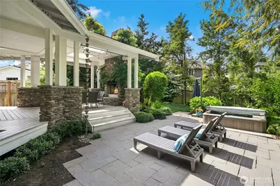 10806 SE 16th Street, Bellevue, WA 98004 - Photo 10