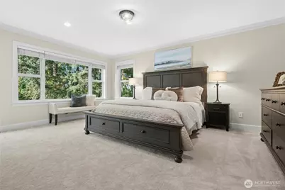 10806 SE 16th Street, Bellevue, WA 98004 - Photo 24