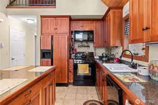 70 N Rim View Pl, Hoodsport, WA 98548 - Photo 8