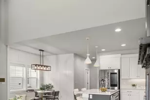 22785 SE 14th Ct, Sammamish, WA 98075 - Photo 4