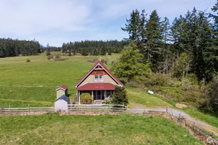 472 Redtail Ln, Lopez Island, WA 98261 - Photo 30