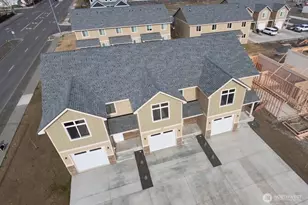 920 NW Sunburst Ct, Moses Lake, WA 98837 - Photo 2