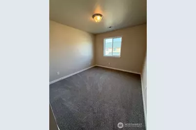 920 NW Sunburst Court, Moses Lake, WA 98837 - Photo 8