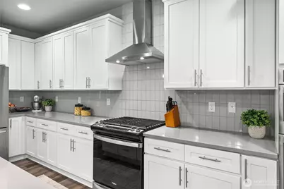 19047 130th Street E, Bonney Lake, WA 98391 - Photo 12