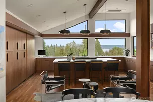 5010 NE 52nd St, Seattle, WA 98105 - Photo 4