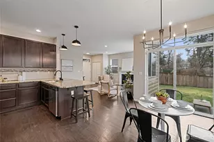 1016 207th Pl SW, Lynnwood, WA 98036 - Photo 10