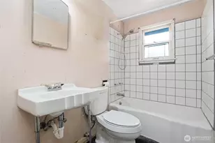 7115 44th Ave SW, Seattle, WA 98136 - Photo 12