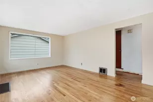 7115 44th Ave SW, Seattle, WA 98136 - Photo 6