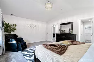 20042 94th Ave NE, Bothell, WA 98011 - Photo 18