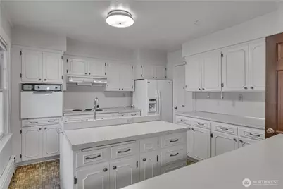 9832 American Avenue SW, Lakewood, WA 98498 - Photo 10