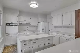 9832 American Ave SW, Lakewood, WA 98498 - Photo 10