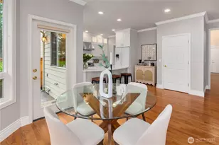 16651 Northup (Private Lane) Way, Bellevue, WA 98008 - Photo 12