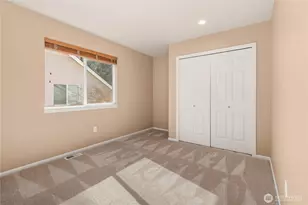 16651 Northup (Private Lane) Way, Bellevue, WA 98008 - Photo 24