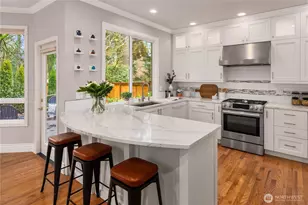 16651 Northup (Private Lane) Way, Bellevue, WA 98008 - Photo 6