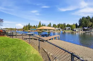 5322 S Island Dr E, Bonney Lake, WA 98391 - Photo 34