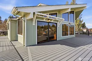 5322 S Island Dr E, Bonney Lake, WA 98391 - Photo 8