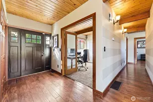 5322 S Island Dr E, Bonney Lake, WA 98391 - Photo 10