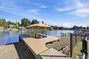 5322 S Island Dr E, Bonney Lake, WA 98391 - Photo 36