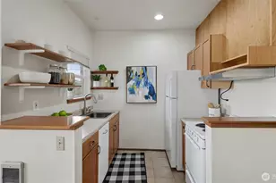 2600 NW 56th St, Seattle, WA 98107 - Photo 6