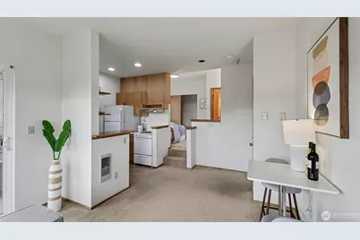 2600 NW 56th Street #3, Seattle, WA 98107 - Photo 8