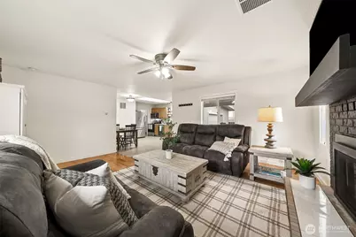 141 Rainier Street S, Buckley, WA 98321 - Photo 4