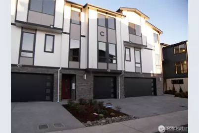729 112th Street SW #C2, Everett, WA 98204 - Photo 1