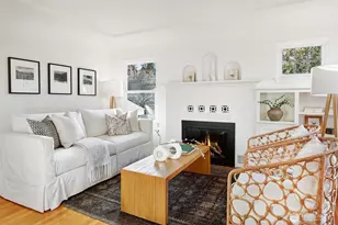 4001 NE 57th St, Seattle, WA 98105 - Photo 2