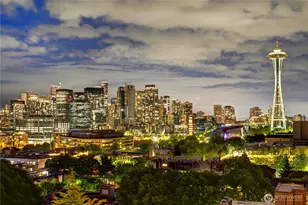 922 Nob Hill Ave N, Seattle, WA 98109 - Photo 2