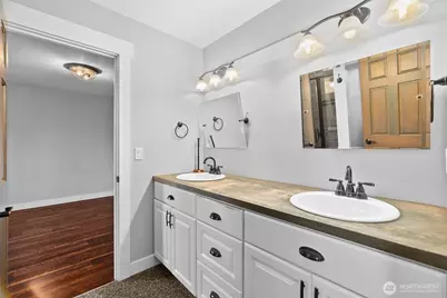 17003 Jordan Street SW, Rochester, WA 98579 - Photo 32