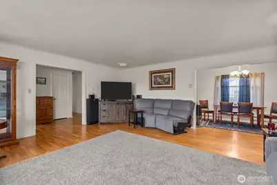 209 8th Avenue N, Algona, WA 98001 - Photo 4