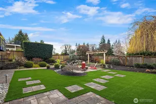 5829 112th Pl NE, Kirkland, WA 98033 - Photo 2