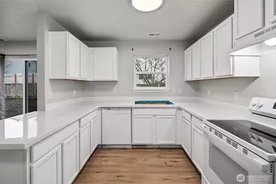 20101 17th Avenue Ct E, Spanaway, WA 98387 - Photo 12