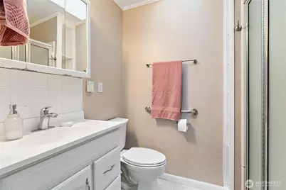 111 E Cindy Road, Centralia, WA 98531 - Photo 14